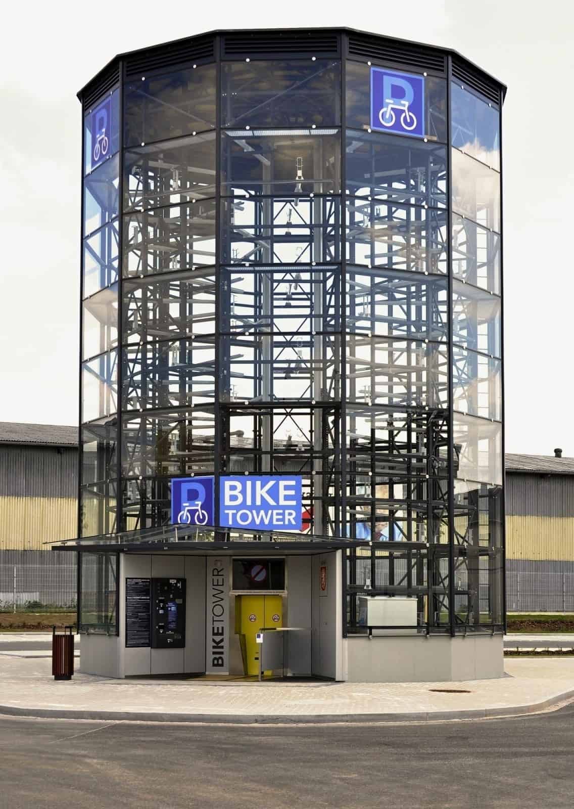 Bike Tower parcari biciclete green