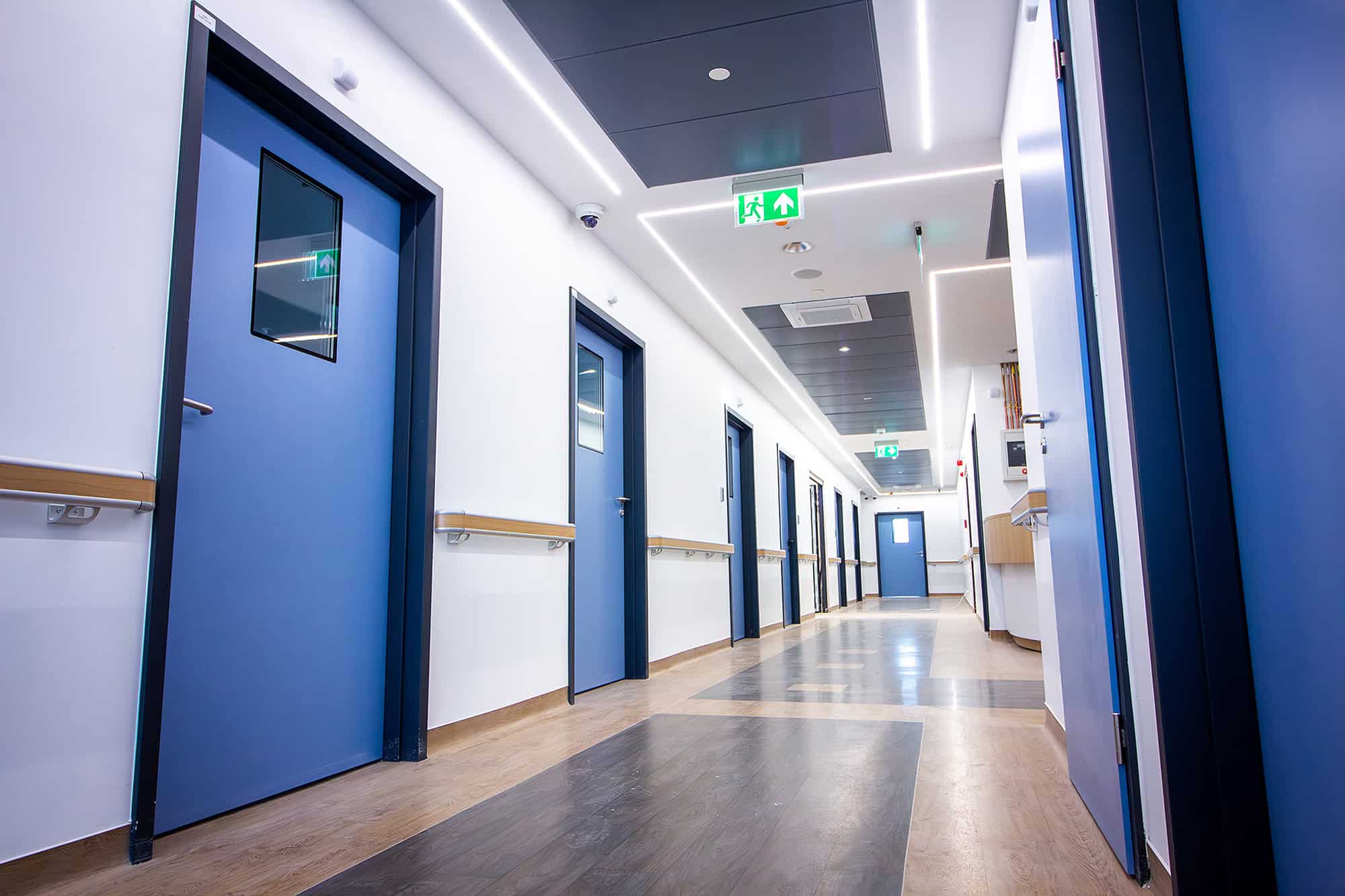 Ușa medicală de salon Tormed S, KADRA