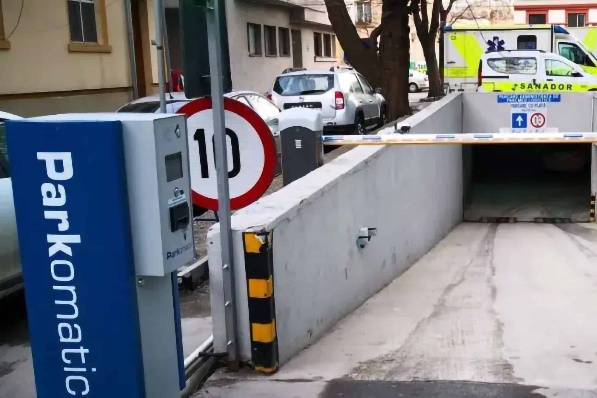 Primul sistem de parcare cu plată cu cardul contactless din București